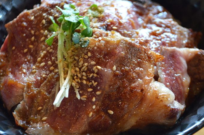 炭火焼肉-Meat Meet-ランチ-山形牛ステーキ丼2