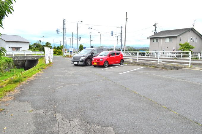 そば処春馬駐車場1