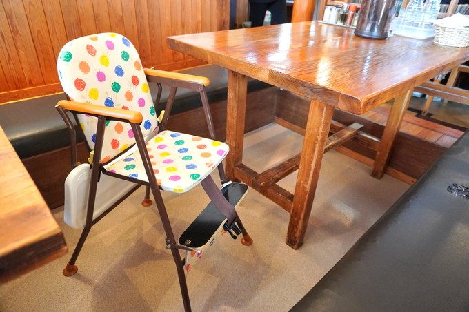 中華蕎麦春馬ー子ども椅子