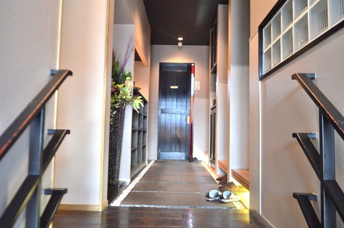 ドラゴンカフェ-店内の様子-2階