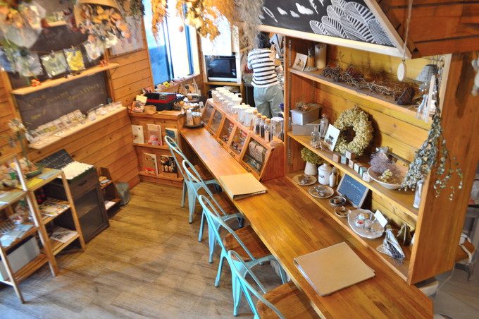 カフェ豆の木-店内の様子-カウンター席
