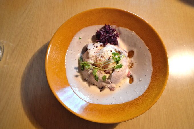 カフェ豆の木-注文-ローストビーフ丼チーズクリームソース1