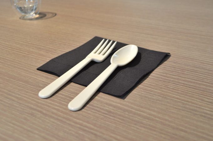 花カフェブルーミーズ-子連れ用サービス-カラトリー