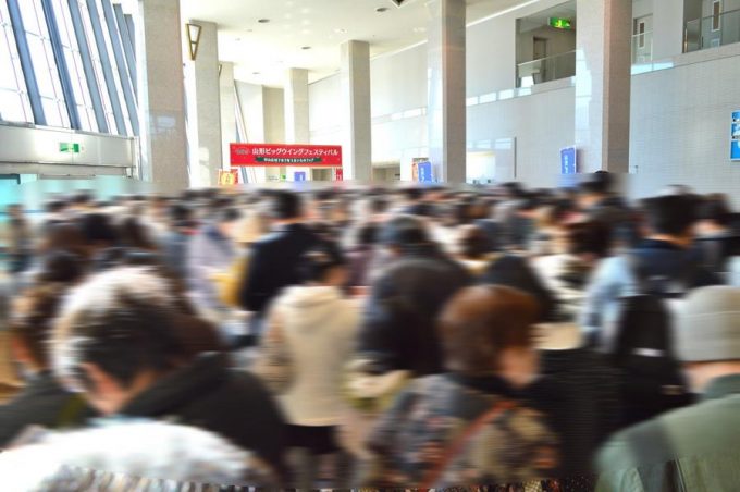 パンマルシェ-入り口の行列2