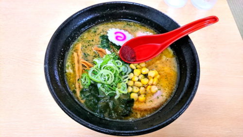 金ちゃんラーメン-高畠店-食レポ-みそラーメン1