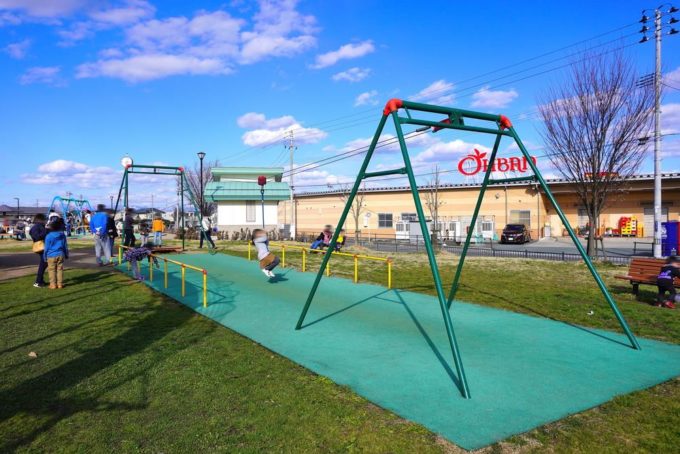 嶋遺跡気公園-遊具広場-ターザンロープ2