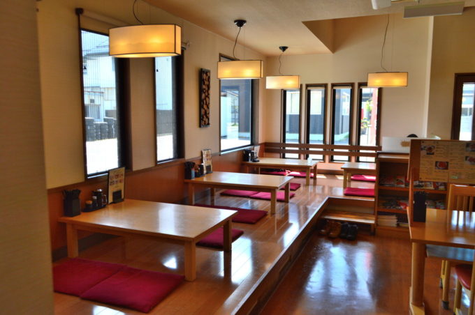 仁亭-店内の様子-座敷