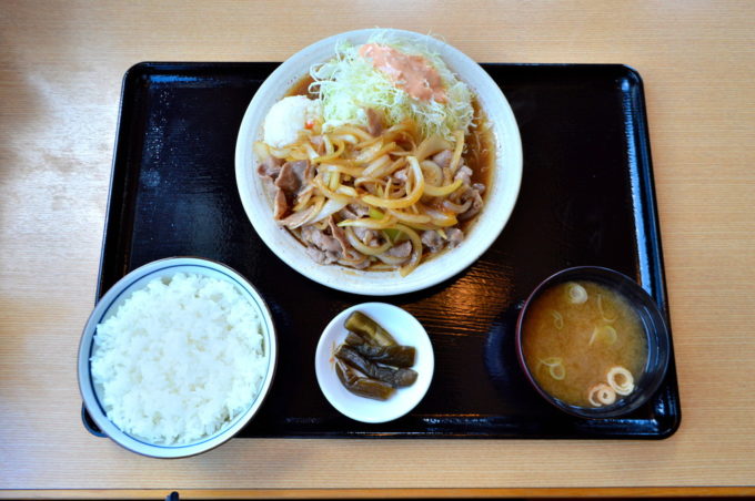 仁亭-食レポ-しょうが焼き定食1