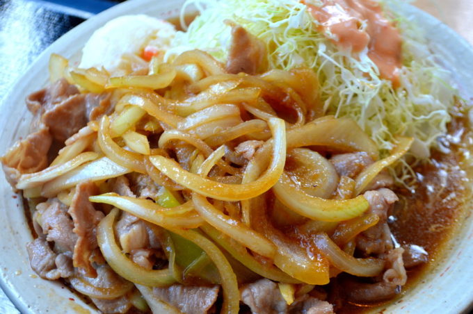 仁亭-食レポ-しょうが焼き定食2