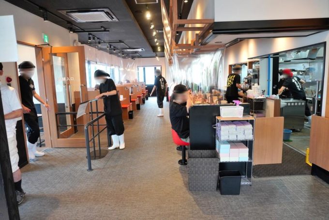 横浜家系ラーメン町田商店あかねヶ丘店-店内の様子1