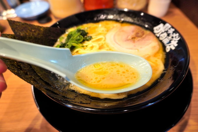 横浜家系ラーメン町田商店あかねヶ丘店-食レポ-ラーメン4