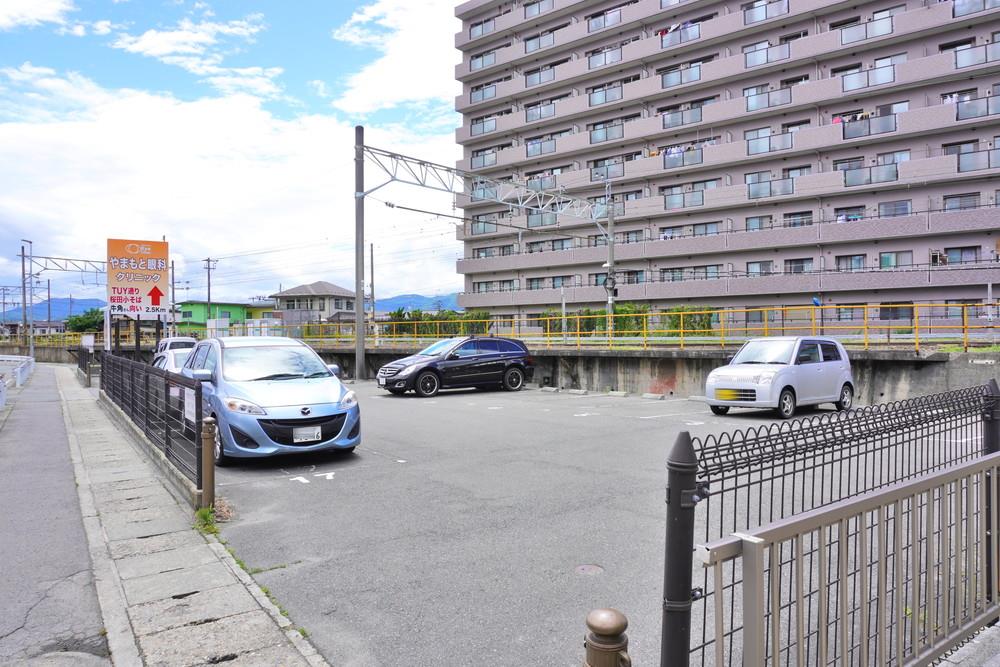 ヤマガタ-アンジュ駐車場