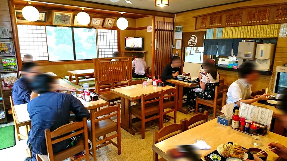 あさひ食堂-店内の様子1