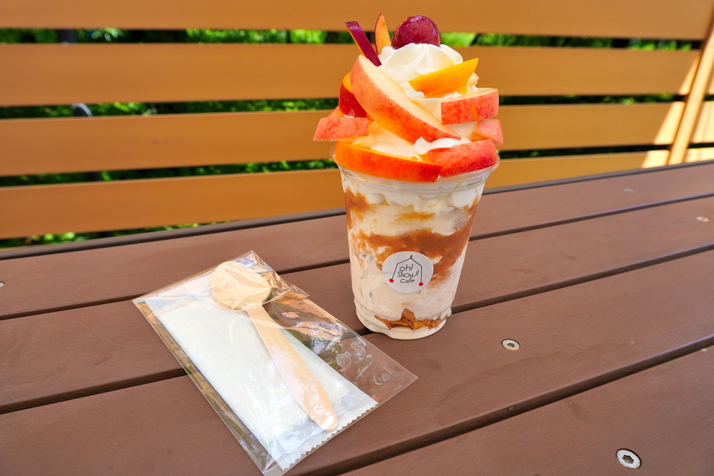 王将果樹園-oh!show!cafe-食レポ-ももパフェ3