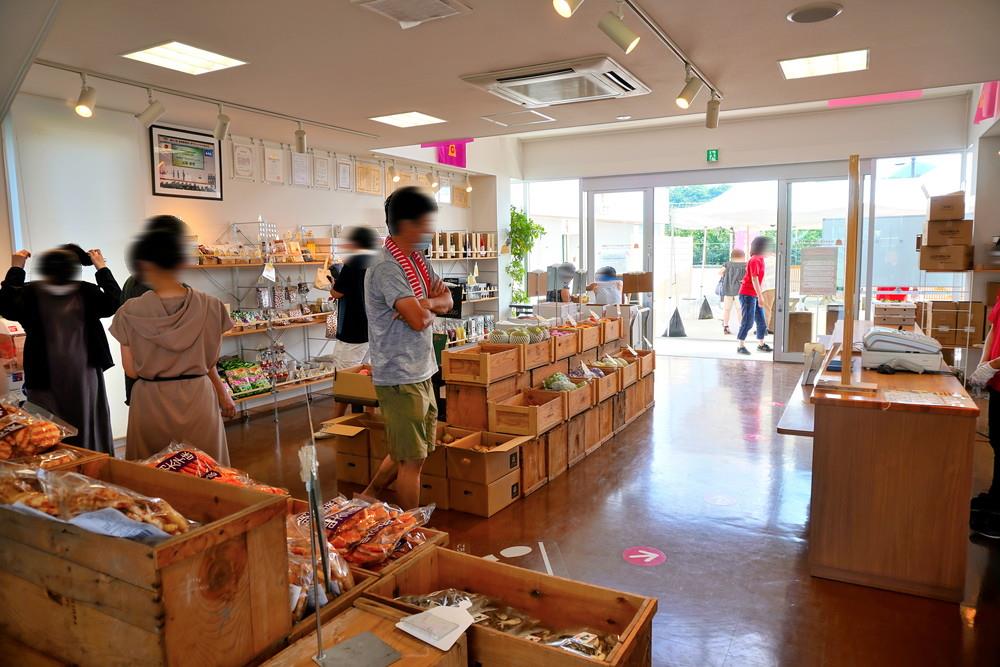 王将果樹園-oh!show!cafe-店内の様子10