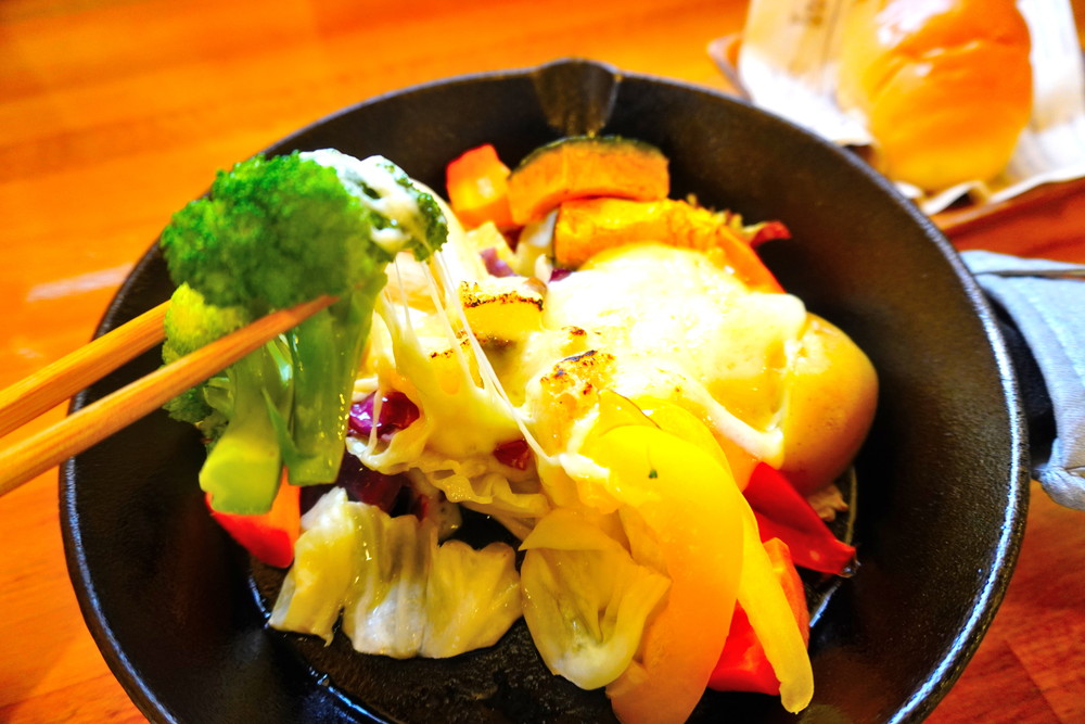 カフェラボ-温野菜のラクレット拡大