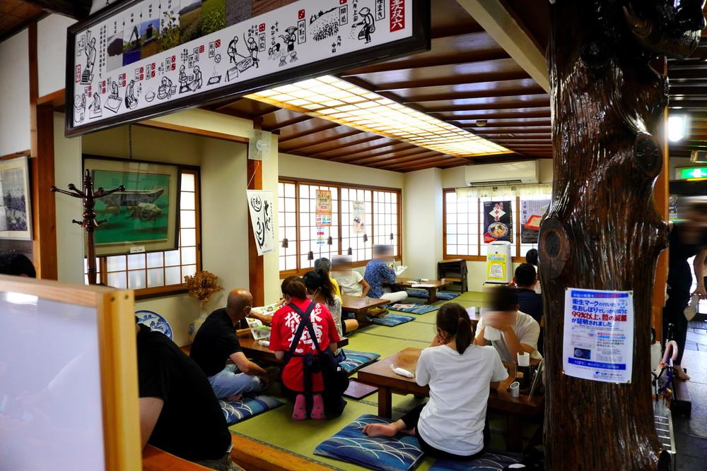 水車生そば-座敷