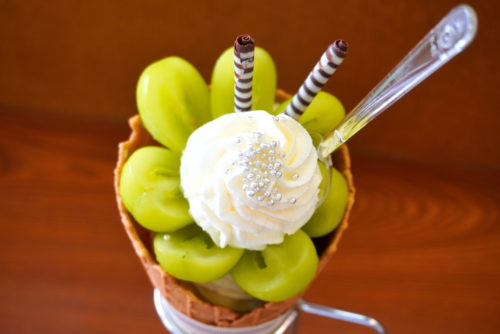 フルッティア-食レポ-シャインマスカットぶどうパフェ2