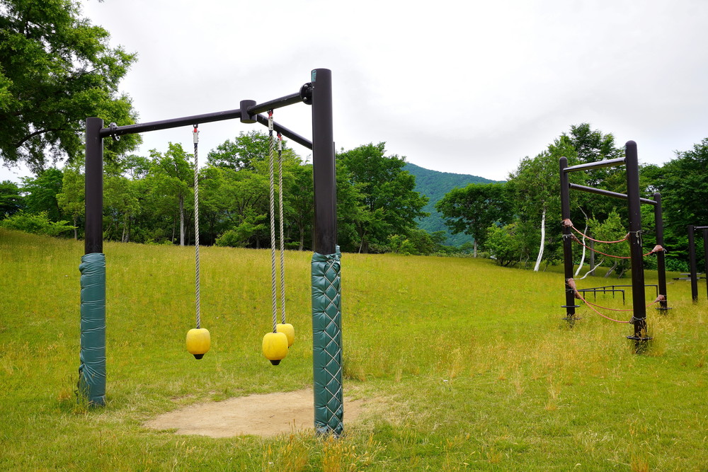 弓張平公園-子ども広場-バランス遊具3
