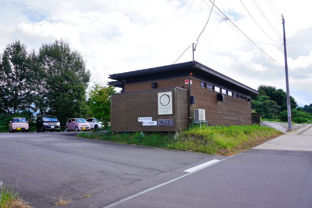 ヨスガカフェ-お店の外観2