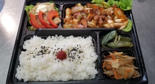 ひとり親家庭の皆さんに笑顔と元気を届けるプロジェクトｰ写真1