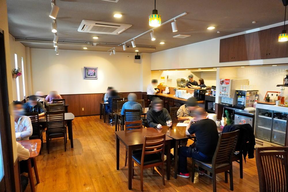 もみいち食堂-店内の様子1