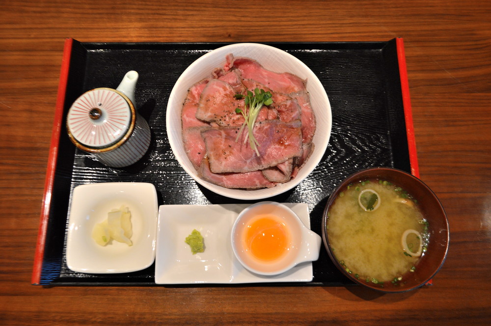 もみいち食堂-食レポ-ローストビーフ丼1