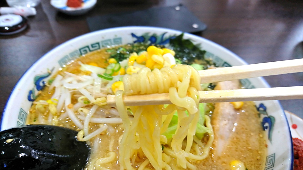 だるまやラーメン-食レポー-二代目辛味噌らーめん4