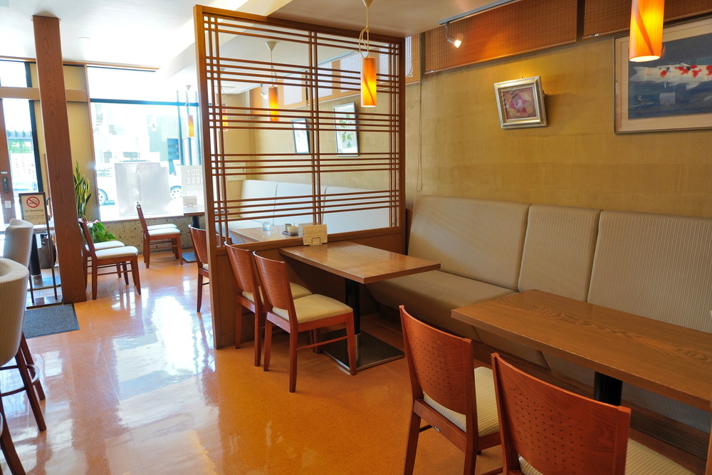 榮玉堂‐店内②