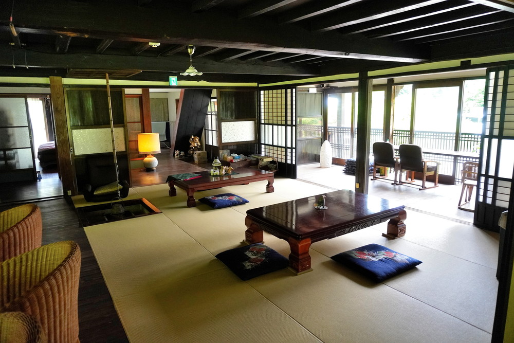 353KUROGAMO-店内③