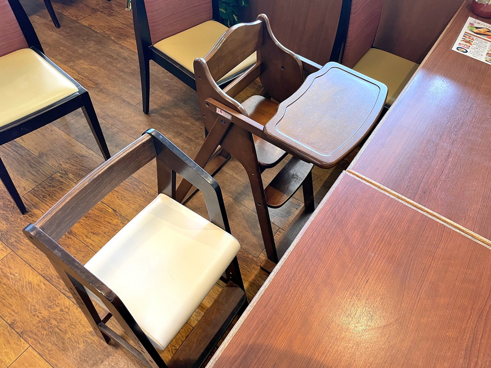 とん八山形北インター店-子ども用のイス