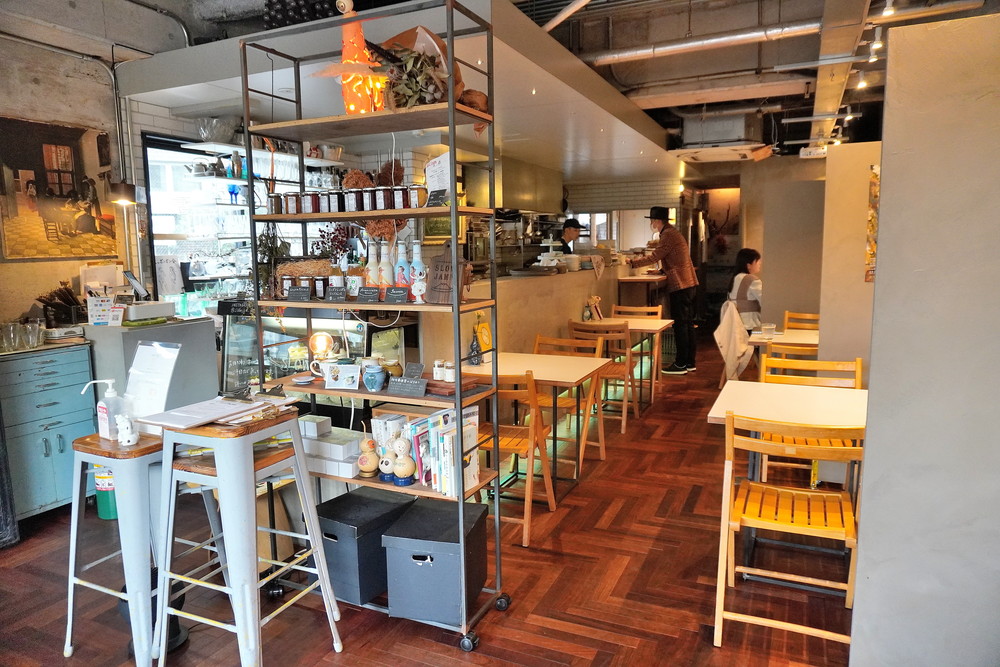 スロージャム-店内