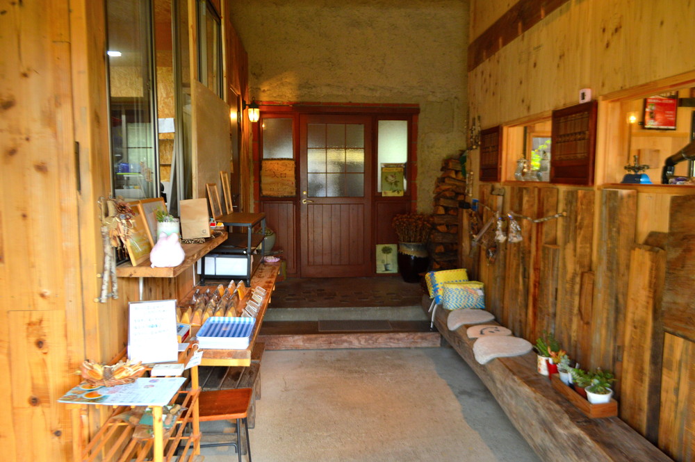 にんまる-店内の様子