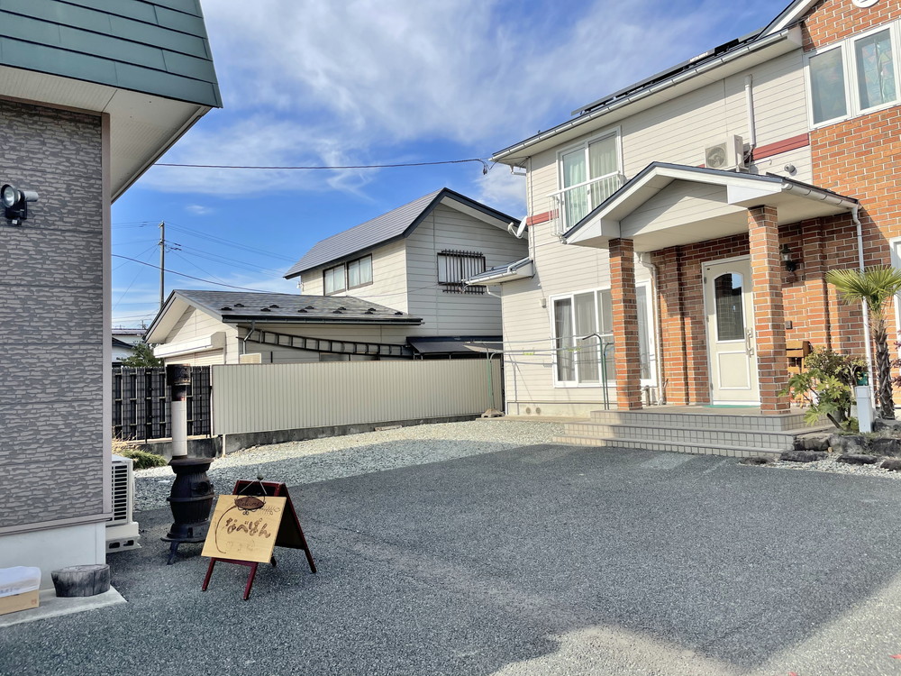 なべパンー駐車場