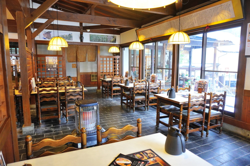 焰藏(えんぞう)-店内の様子4