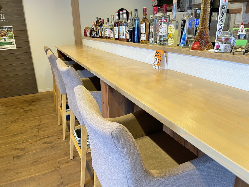 ダイニングケー-アンド-クースペース-店内の様子-ダイニングケー2