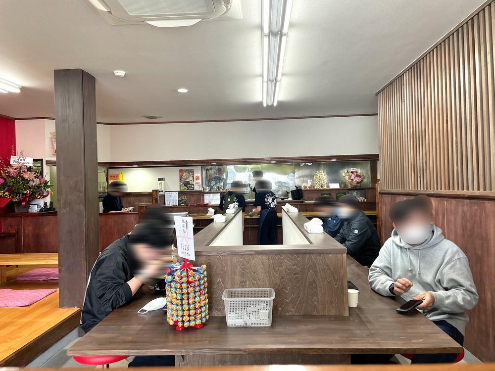 楽風家(ラフヤ)-店内の様子2