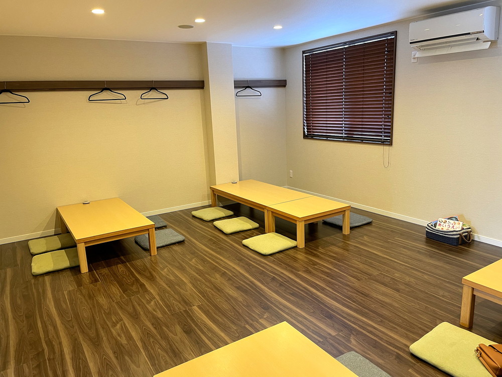 ダイニングケー-アンド-クースペース-店内の様子-ダイニングケー3