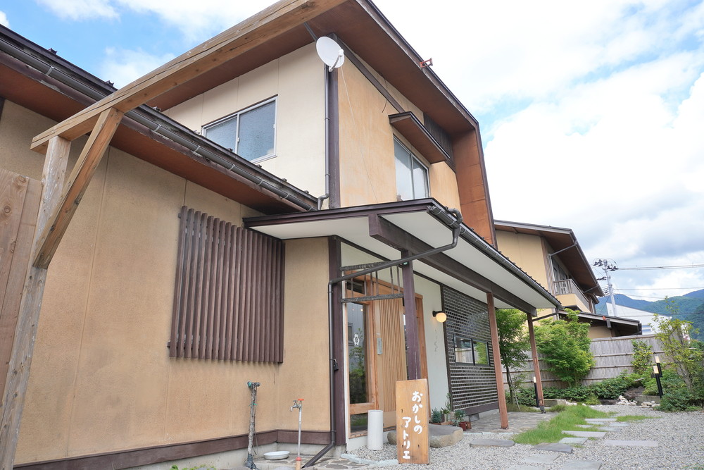 カシェルポポーお菓子のアトリエ外観