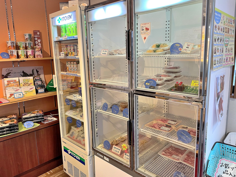 29デリーサラダ・お肉コーナー