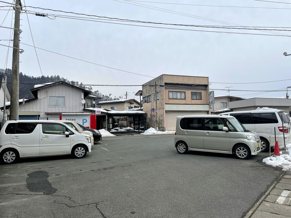 楽風家(ラフヤ)-駐車場