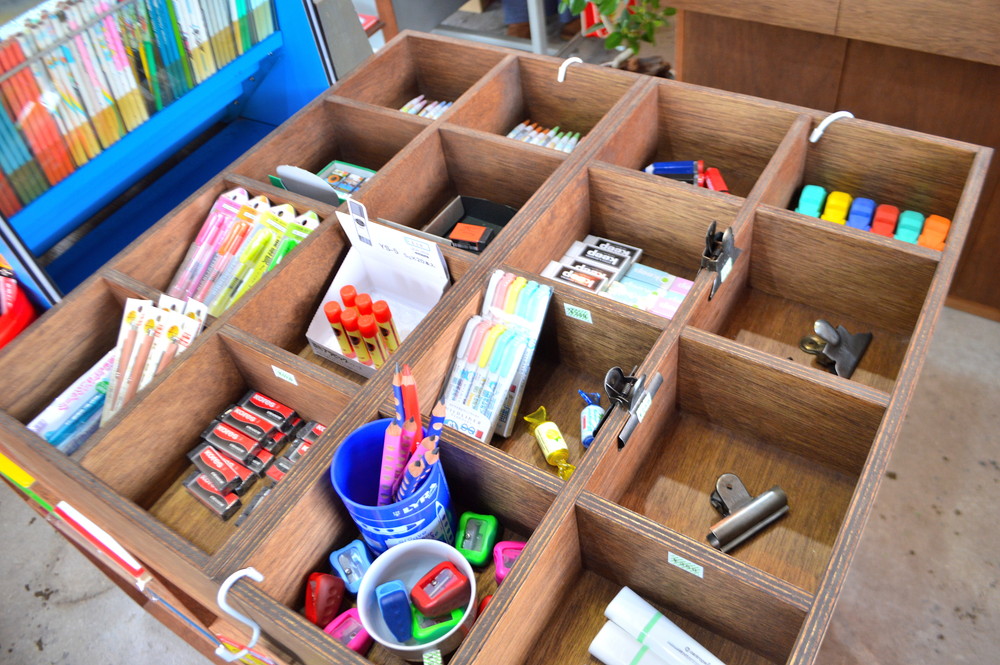 おかげさま文房具店-店内の文房具7