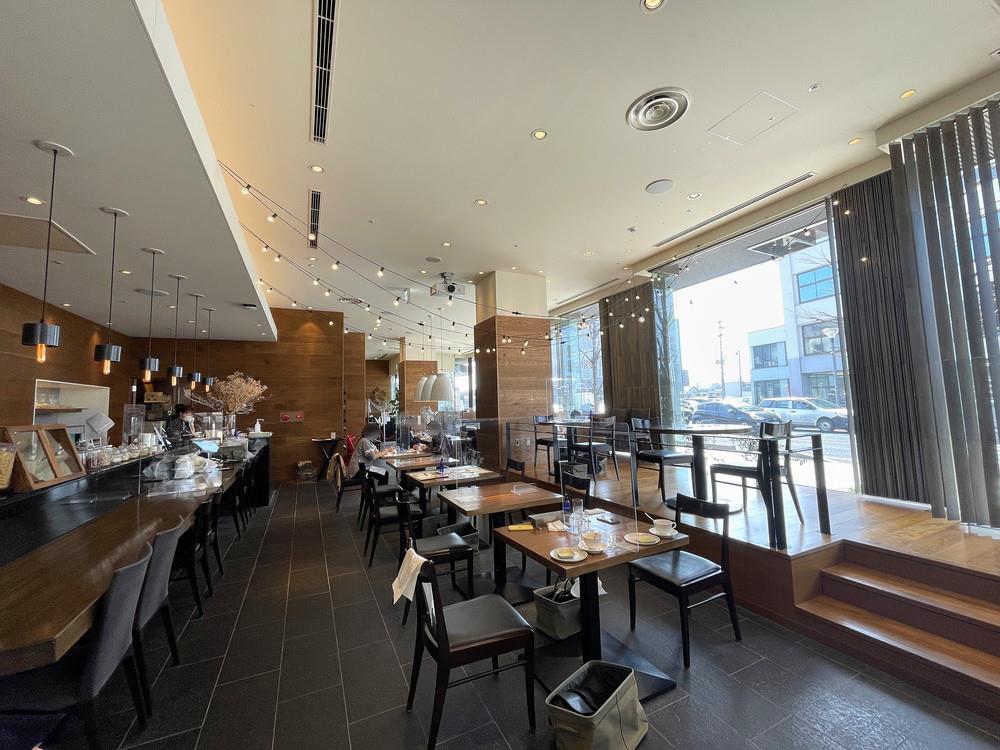 コンフェッティ-店内の様子