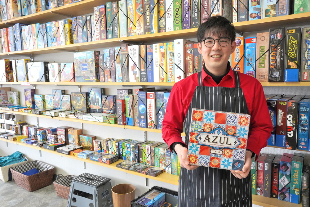 アソッベ-店長の丹羽さん