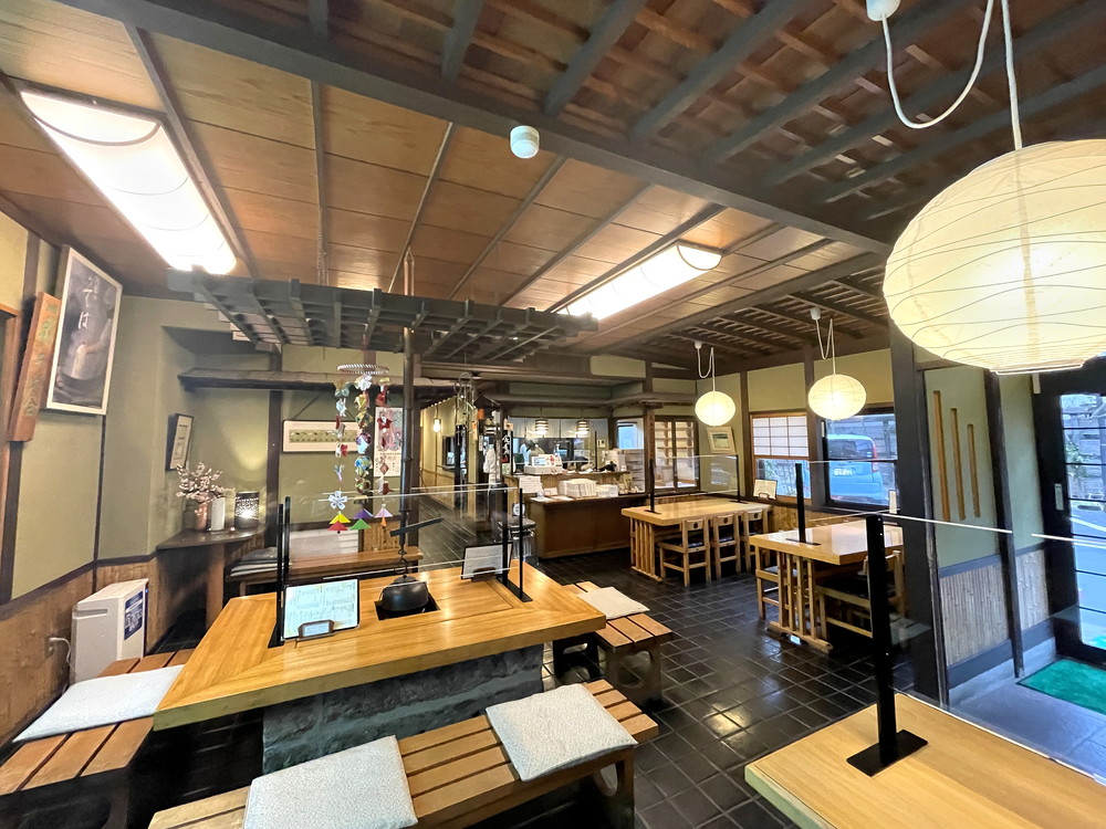 そば処庄司屋-店内の様子3