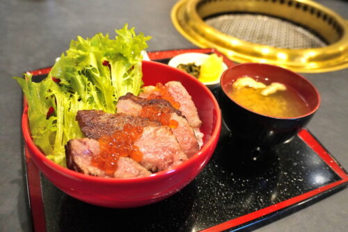 山形牛かかし-食レポ-山形牛ローストビーフ丼2