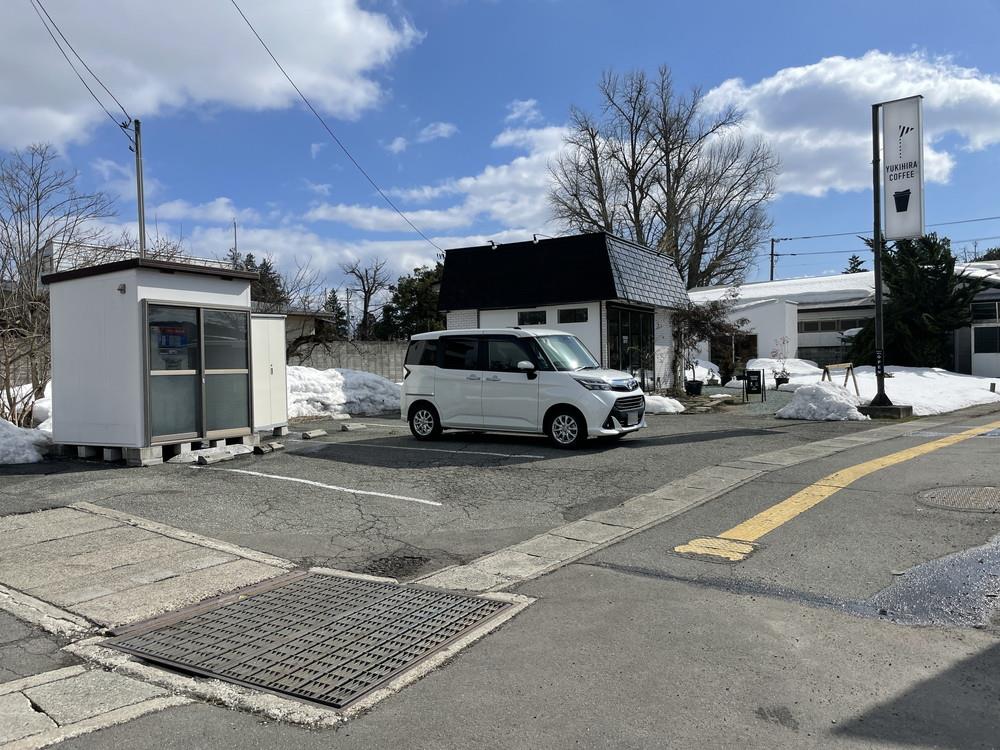 YUKIHIRA COFFEE-駐車場