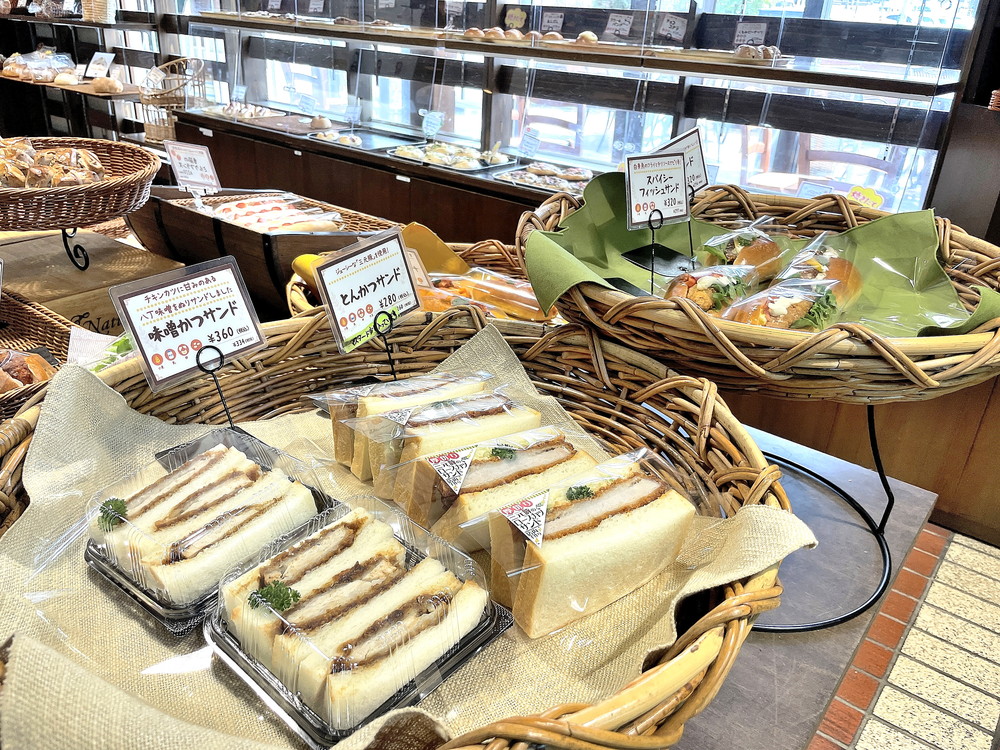 プルヴァンス松見町-パン③