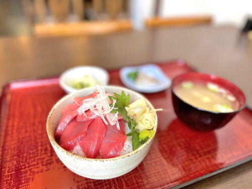 まぐろ処凪-2色丼③