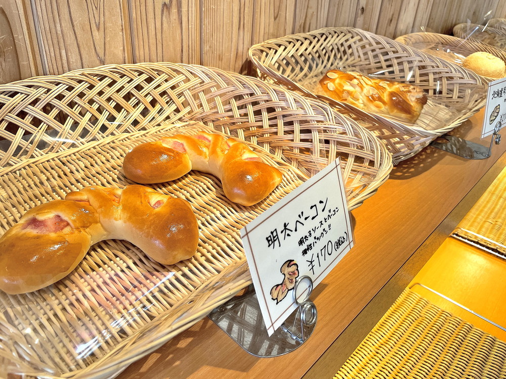 コロニーベーカリー-店内パン④